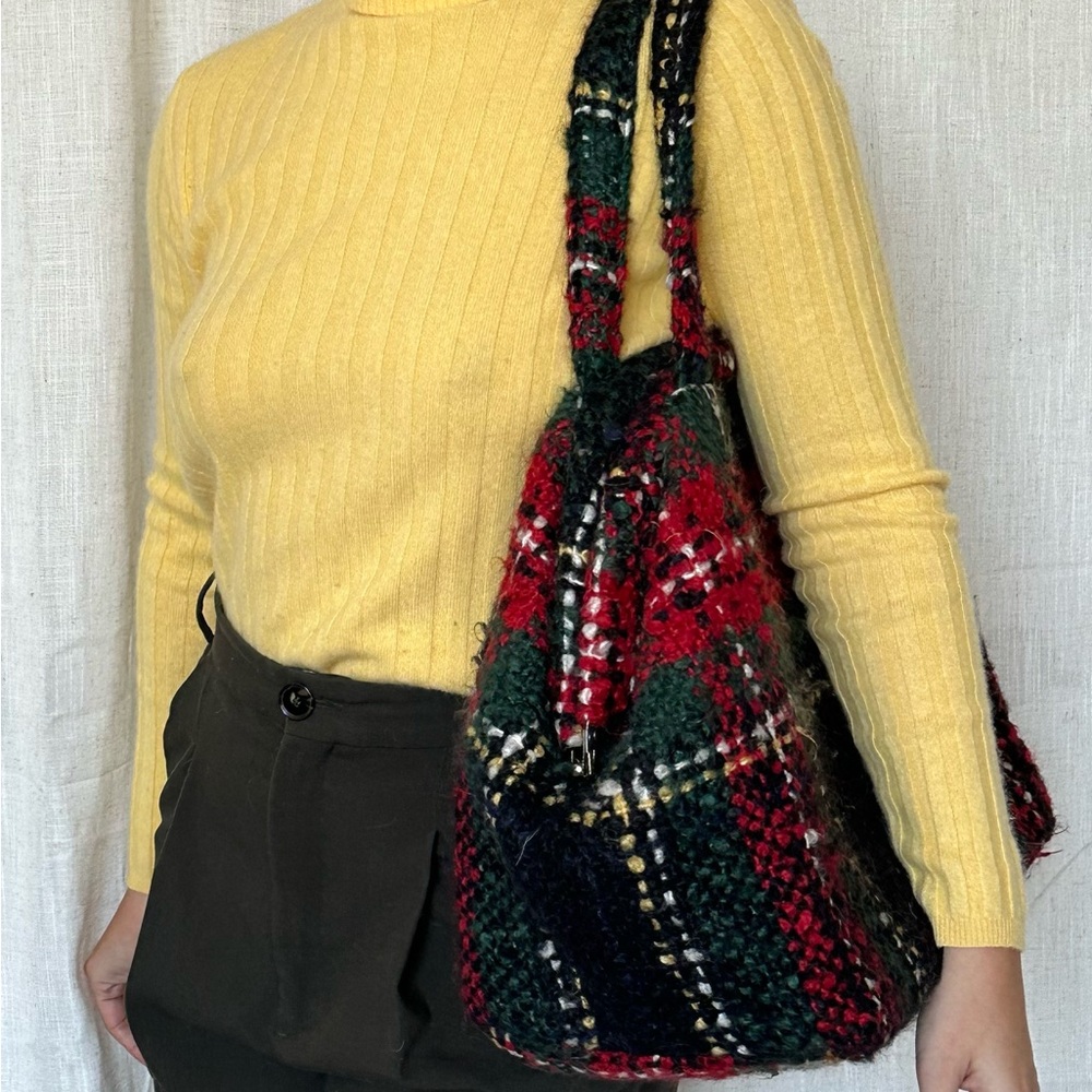 Large vintage carpet tote